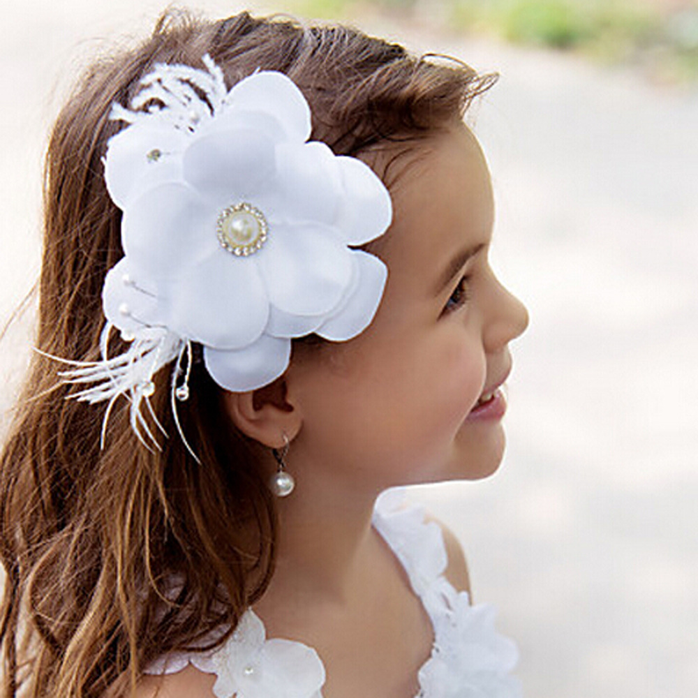 Beautiful Flower Girls Head Pieces White Flowers Floral Beaded Feather