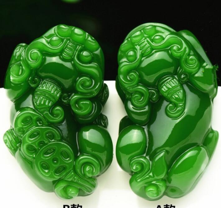 Wholesale 2018 New Green Jades Pendant Carving Pixiu With Coin Women