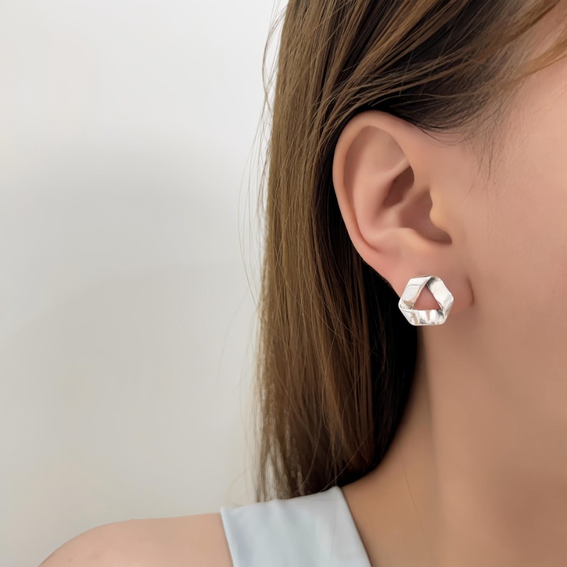 Linglang S925 Stud Earrings Dainty Sterling Silver Earrings Minimalist Hypoallergenic Earrings