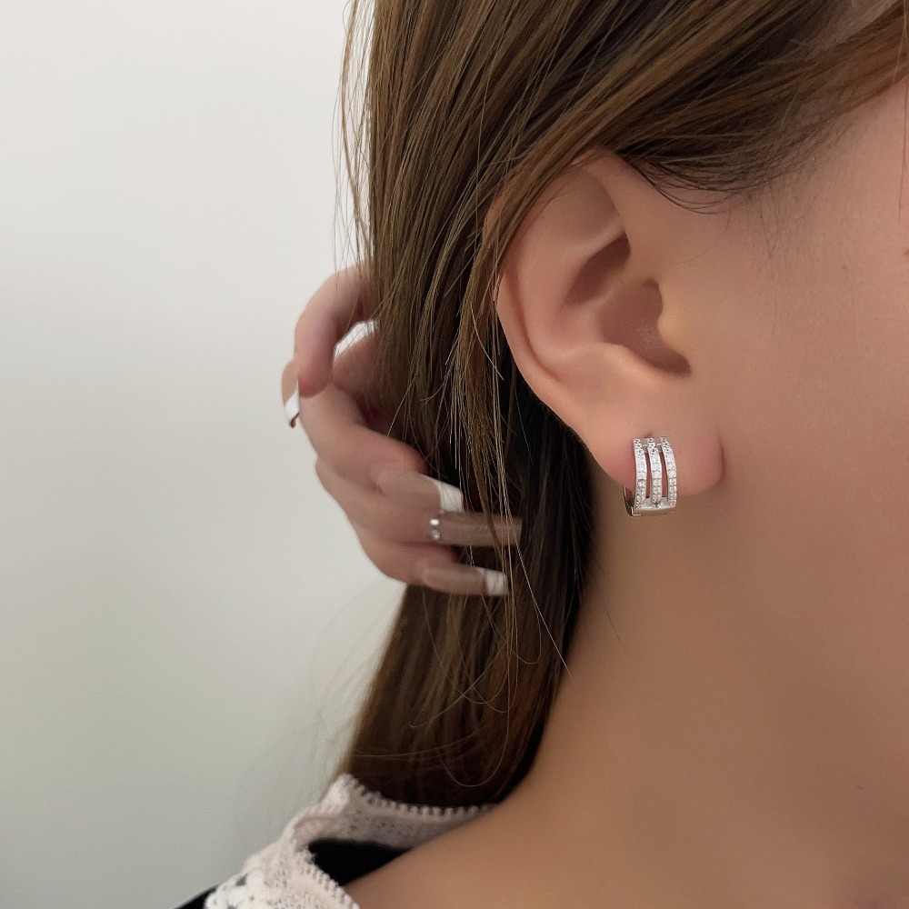 Linglang Silver Hoop Earrings Huggie Earrings Dainty Small Sterling Silver Earrings Trendy Jewelry Gifts