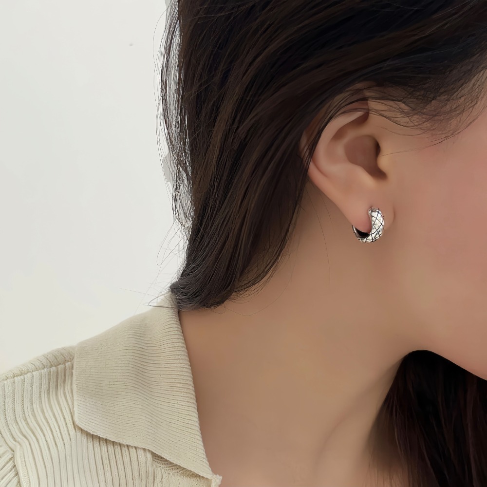 Linglang S925 Silver Hoop Earrings Minimalist Earrings Jewelry for Girls Dainty Hypoallergenic Earrings