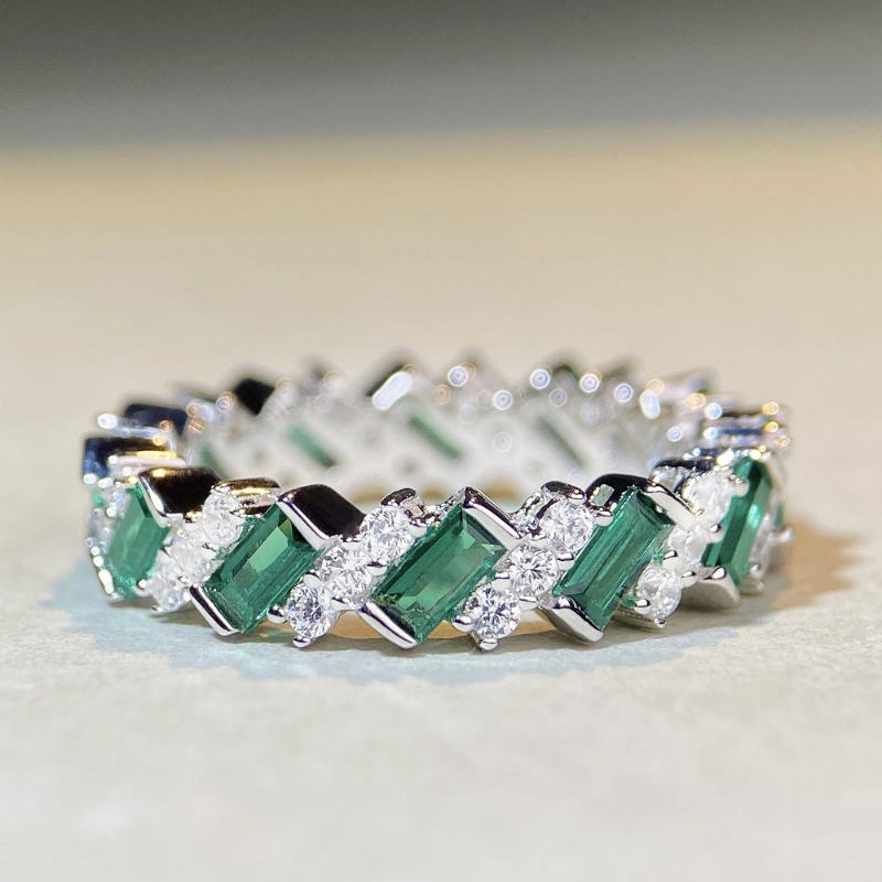 New European and American style S925 silver emerald cut full diamond stackable ring with bright flash fashion trending emerald ring2