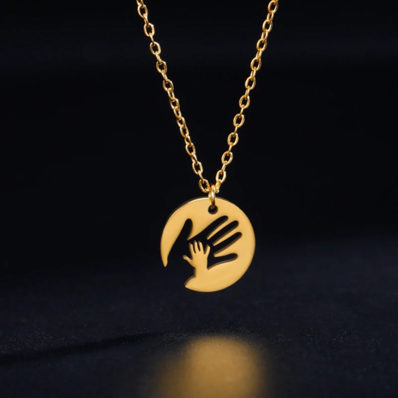Skyrim Baby Hand Necklace Mother Child Child Chain Family Mother Gift for Woman Man Stainless Steel Pendant Jewelry Fashion Trend_voghion.com