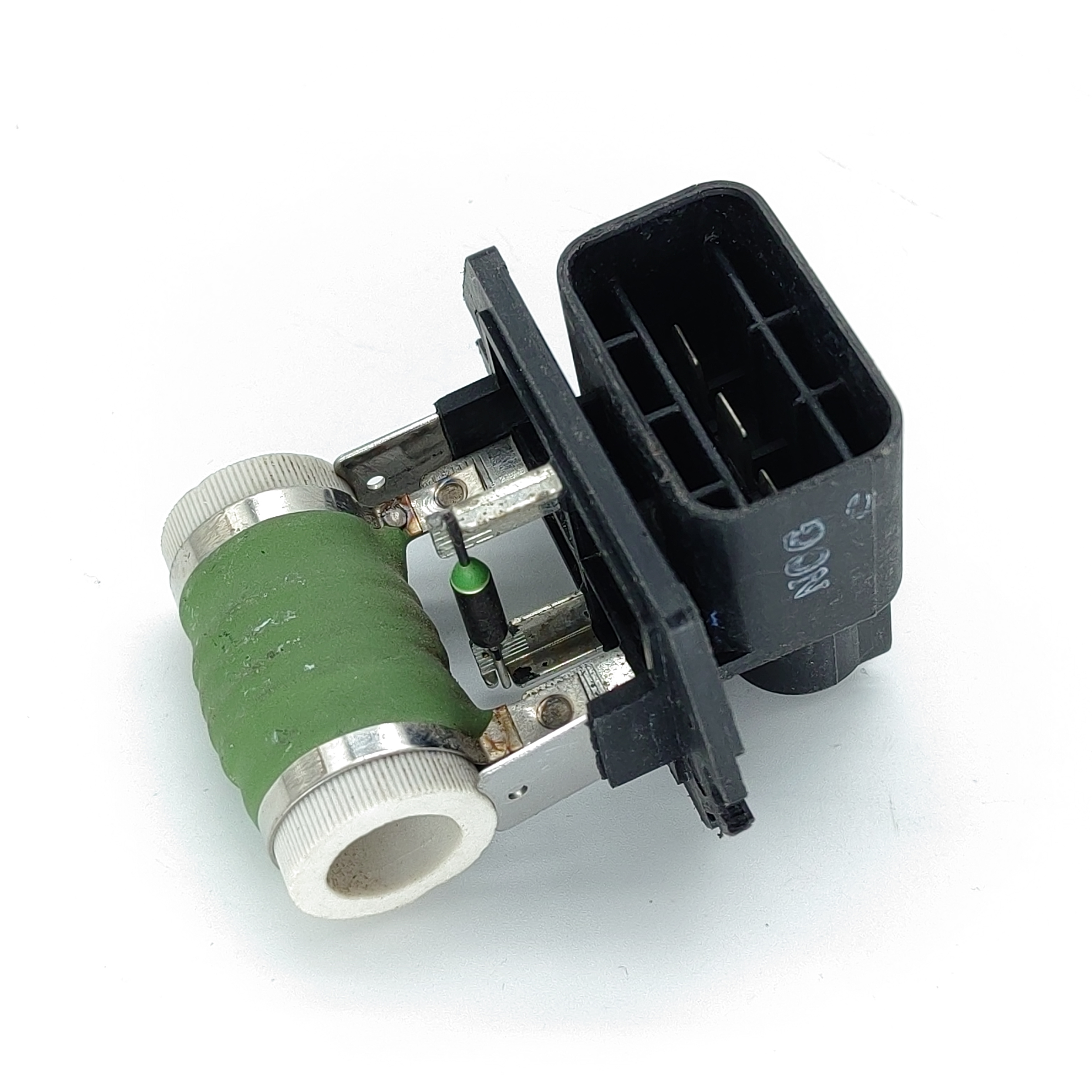 7ea073c7-6fb5-4203-83d2-