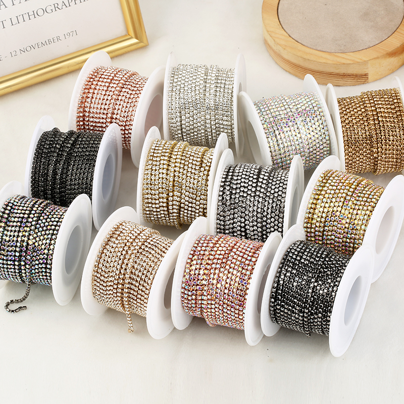 Description Picture 2 of itemRESEN SS4.5-SS18(1.5mm-4.5mm) Glitter Clear Crystal Rhinestone Cup Chain Sew on Rhinestone Trim for DIY Clothing Craft Cup Chain