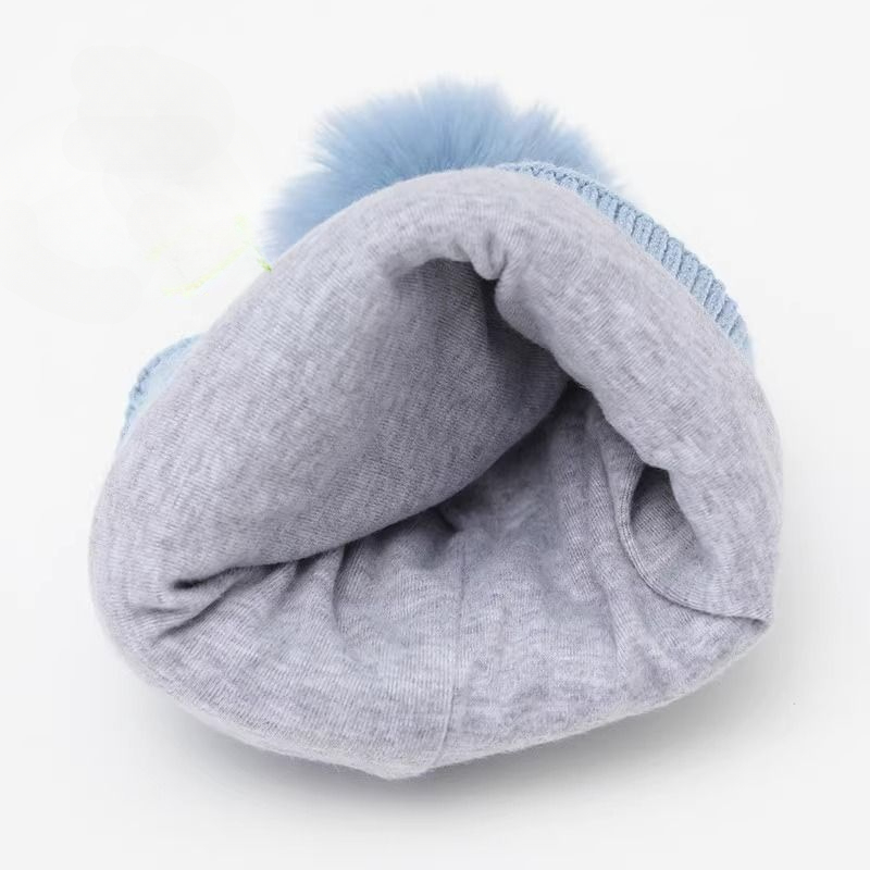 Little dinosaur cartoon windproof winter ear hat for boys and girls, autumn and winter new children's knitted thermal hat_voghion.com