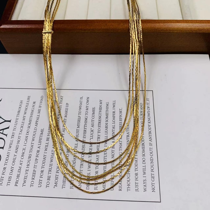 medieval gold multi-layer fringed necklace, light luxury niche women's decorative collarbone chain, retro multi-layer necklace_voghion.com