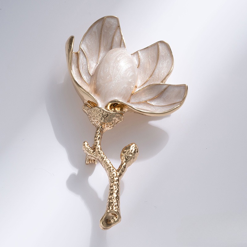 Literarische Magnolienbrosche im chinesischen Stil, Emaille-Blumennadel_voghion.com