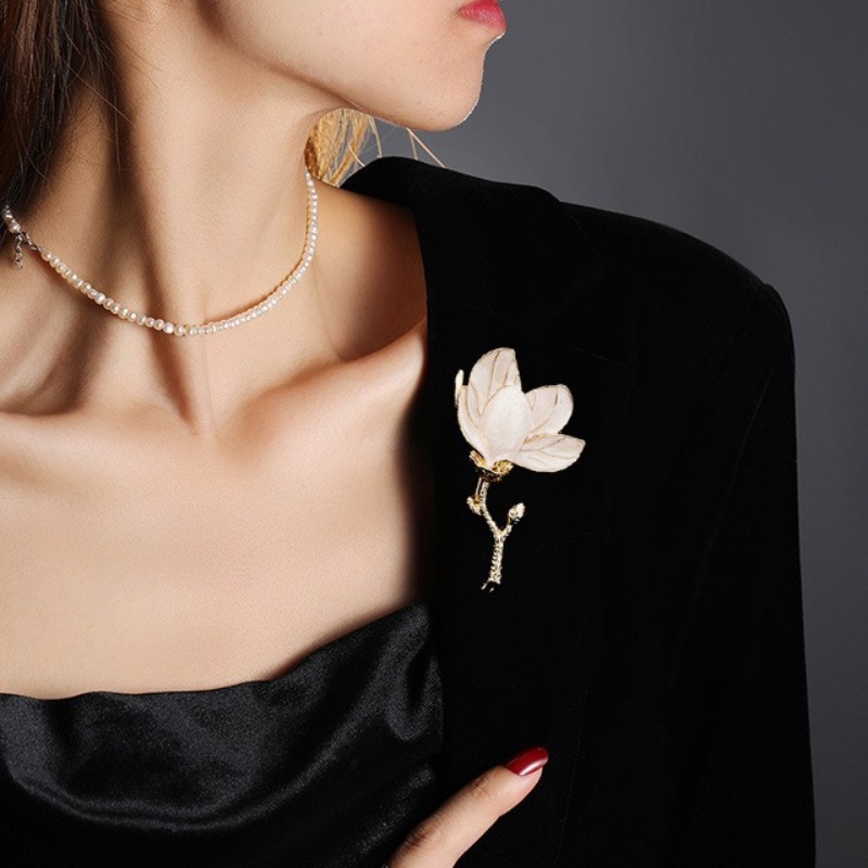 Literarische Magnolienbrosche im chinesischen Stil, Emaille-Blumennadel_voghion.com