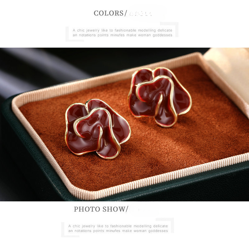 Orecchini a bottone in smalto rosso camelia Ankara di lusso francese, semplici e versatili, eleganti e alla moda, con fiori_voghion.com