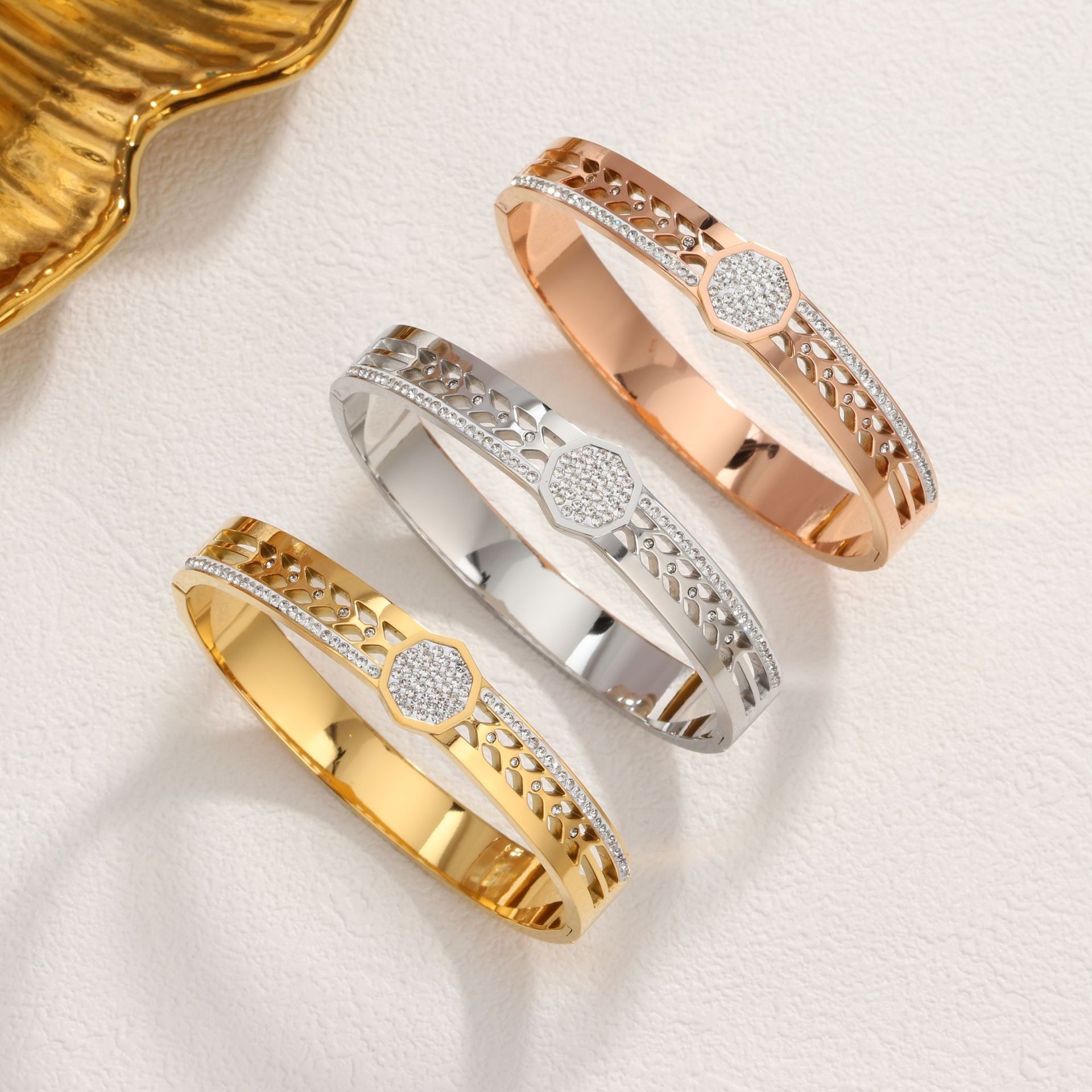 Titanium Steel Bangle Bracelet Unisex Trendy Stainless Steel_voghion.com