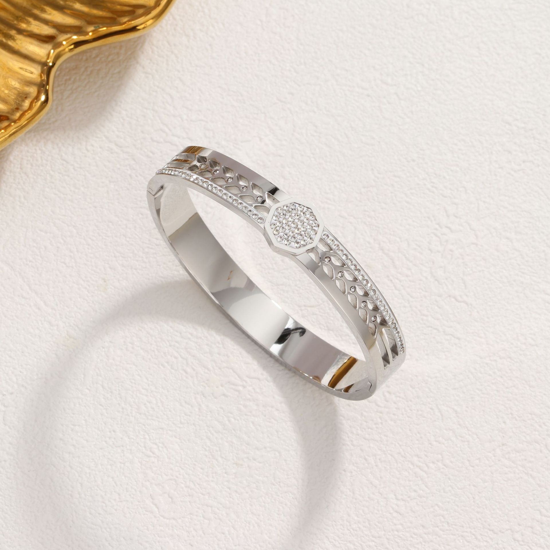 Titanium Steel Bangle Bracelet Unisex Trendy Stainless Steel_voghion.com