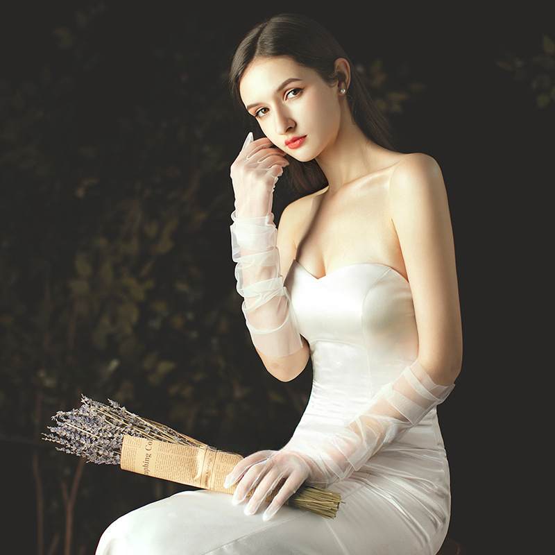 DIY Tüll schlichtes Brautkleid schwarz-weiß-rote Performance-Jahresgala Cos transparente Damen lange Handschuhe_voghion.com