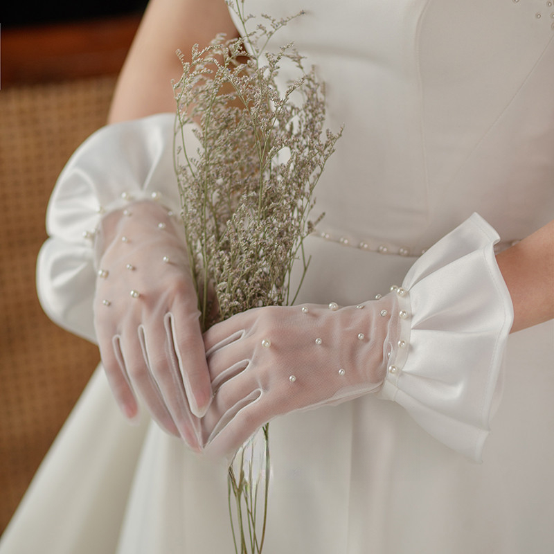 Brautkleid Hochzeit Handgefertigte Perlen Tüllkleid Kurze Rüschenrand Dekoration Etikette Leistung Handschuhe_voghion.com