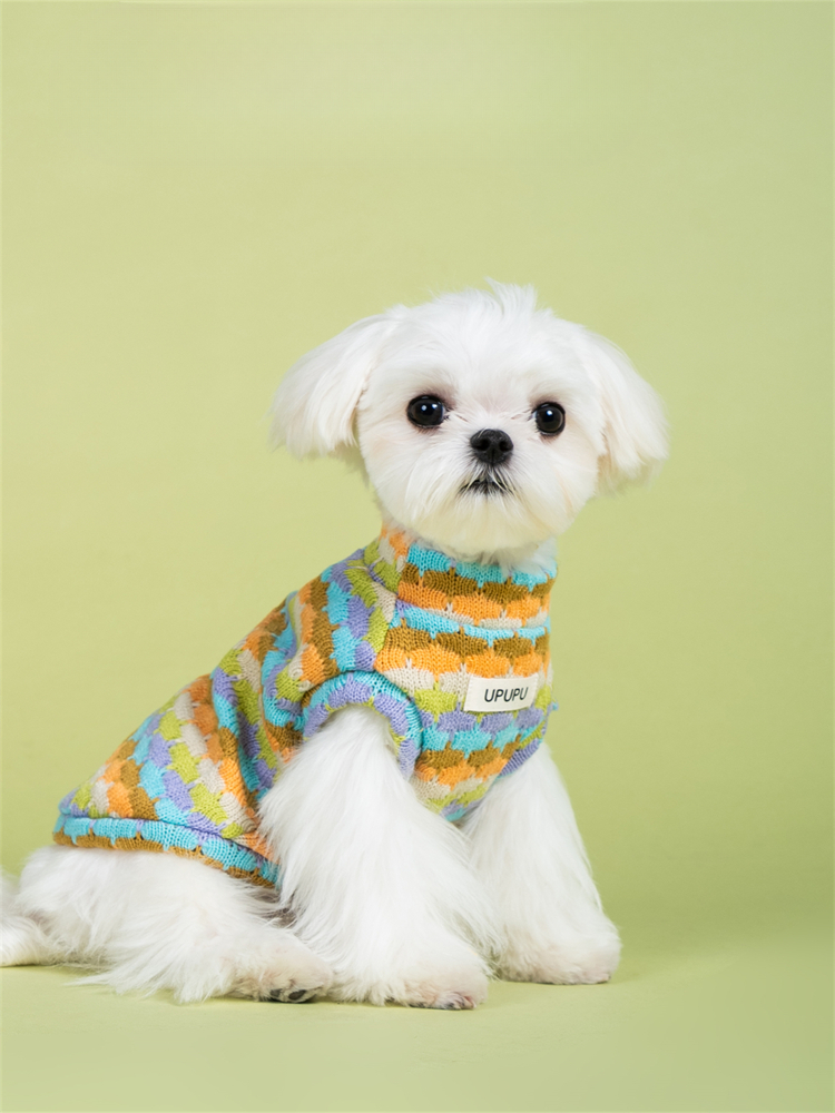 Soft market sweater vest for dog - Keeps your dog warm and stylish