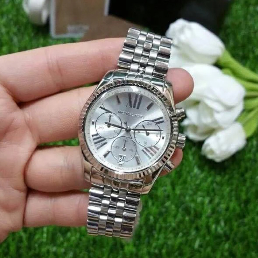 Brand New Michael Kors MK5555 Lexington Silver Stainless