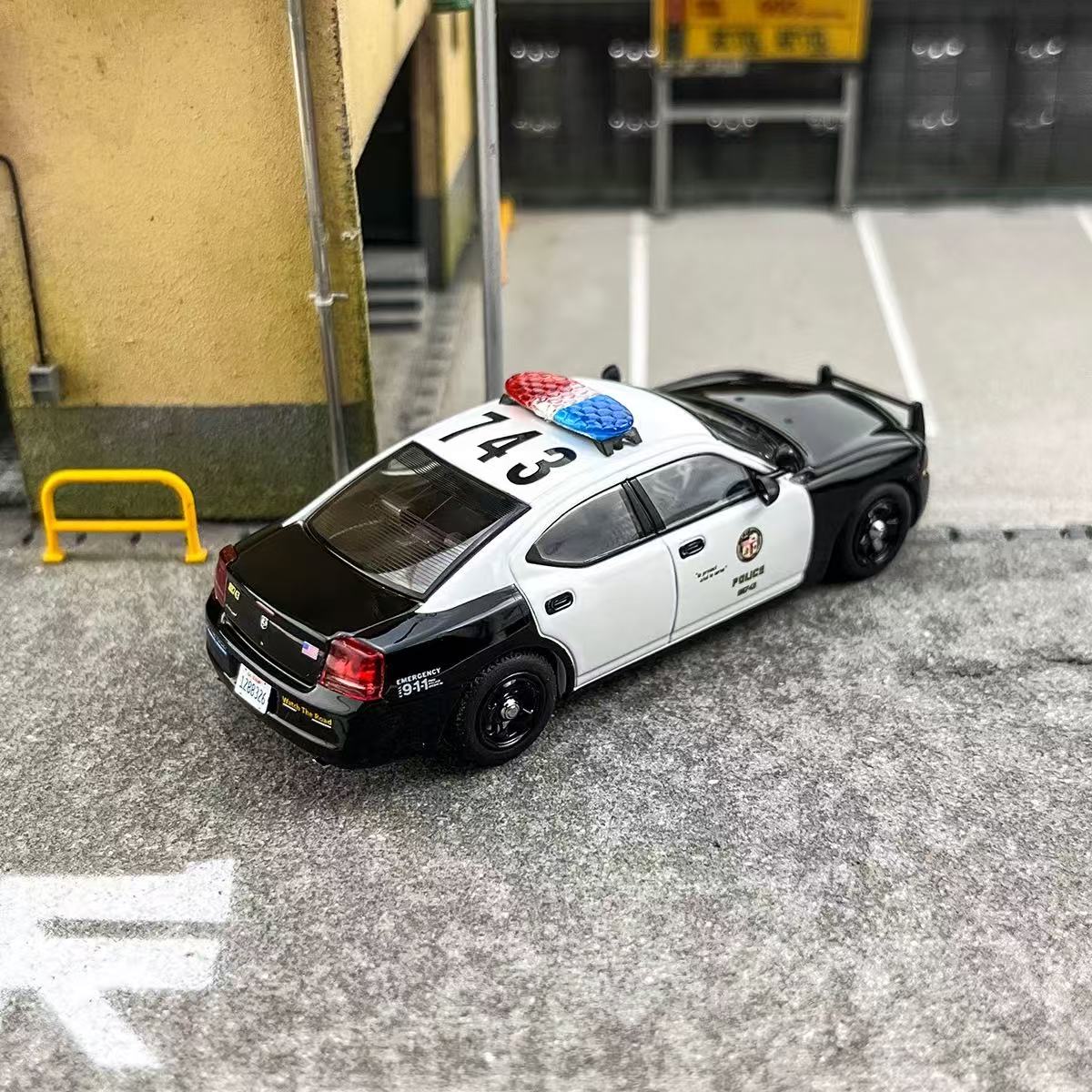 1/64 Rollin ダッジ チャージャー ポリスカー Rollin 1:64 2008 LAPD Charger Police Muscle Model Diecast