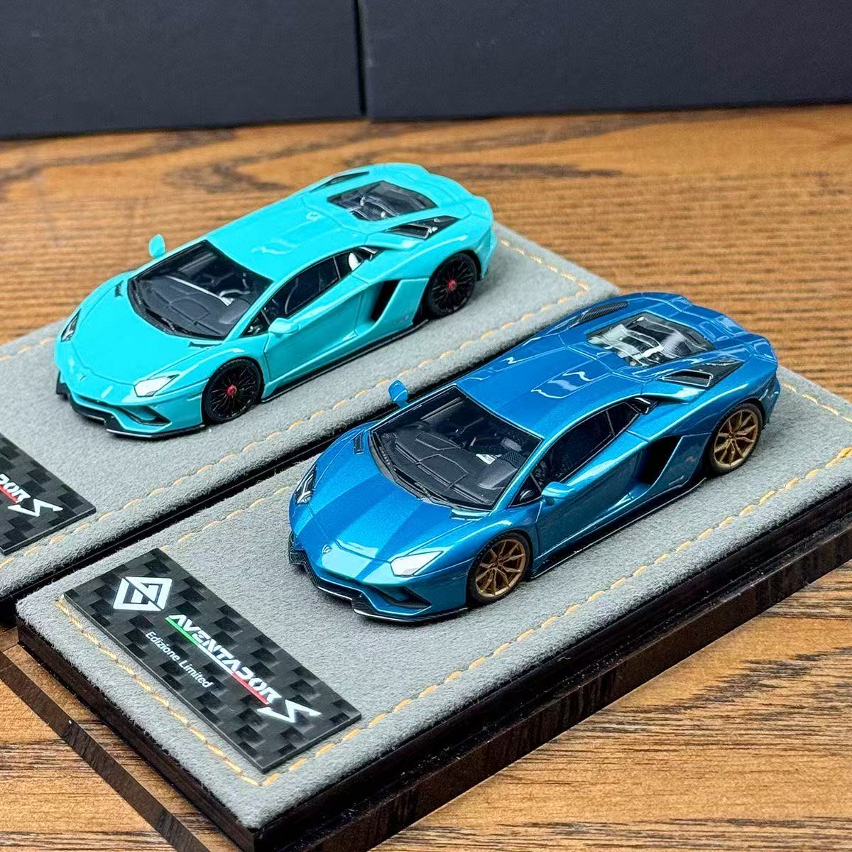 GOD'WEALTH 1/64 ランボルギーニ アヴェンタドールS God'Wealth GW 1:64 Silver Lamborghini Aventador S LP740-4