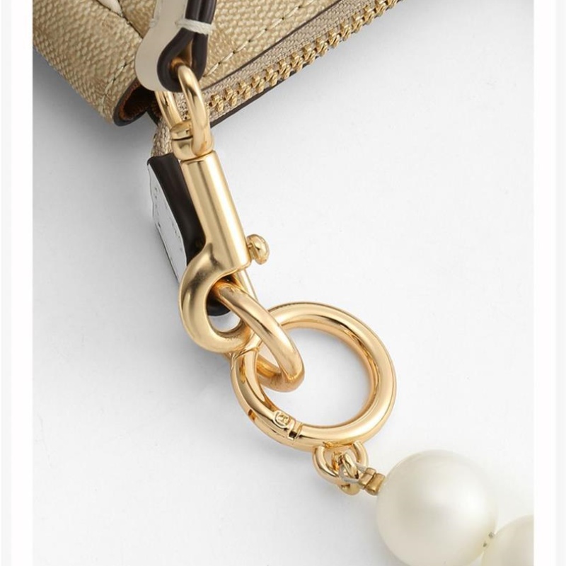 BUTTERBEAR © CHARM CROSSBODY BAG - Ecru White | ZARA Thailand