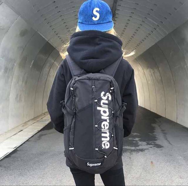 17ss supreme backpack