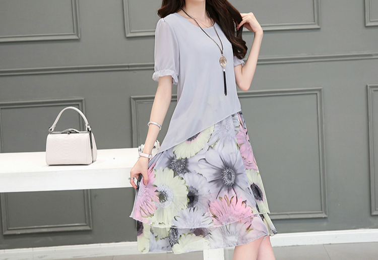 US$ 37.99 - Gray Floral Short Sleeve Midi A-line Dress - www.narachic.com