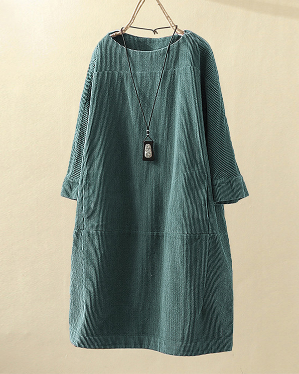 Vintage Pockets Corduroy Solid Color Loose Casual Dress2