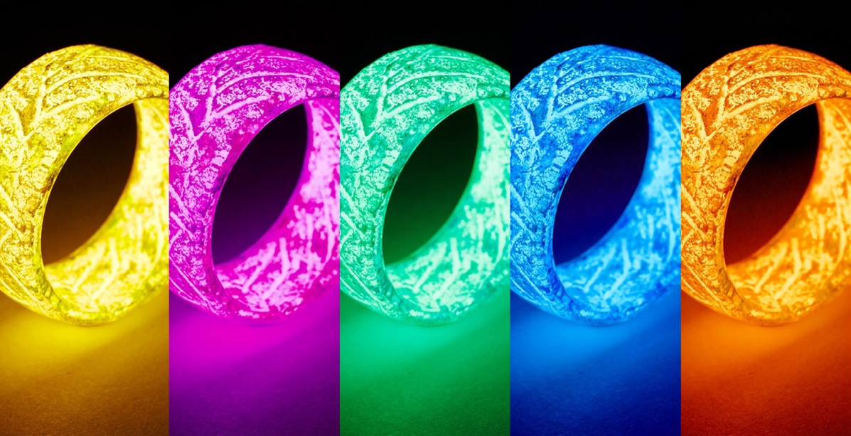 glow in the dark ring pops