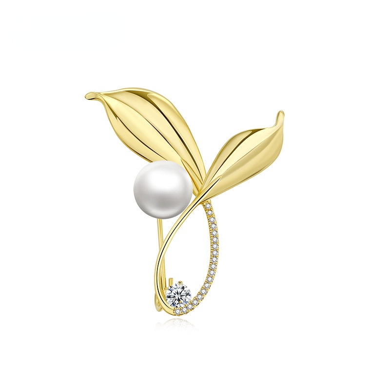  New Luxury Narcissus Brooch Pins for Women Fashion Pearl Corsage Pins Silk Scarf Buckle Clothing Accessories Brooches