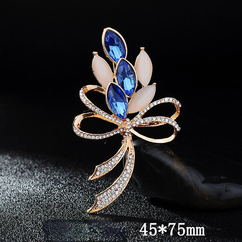 New Simple Zircon Crystal Bouquet Brooches for Women Fashion Banquet Party Dress Corsage Pins Silk Scarf Buckle Clothing Accessories Brooch Pin