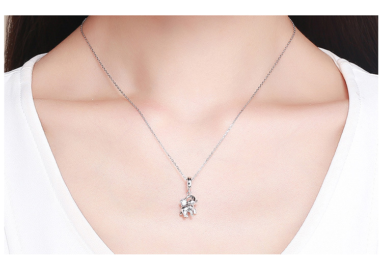 New S925 Sterling Silver Inlaid Zircon Happy Elephant Necklace Pendant Women Fashion Beaded Bracelet Necklace Pendant Jewelry DIY Accessories