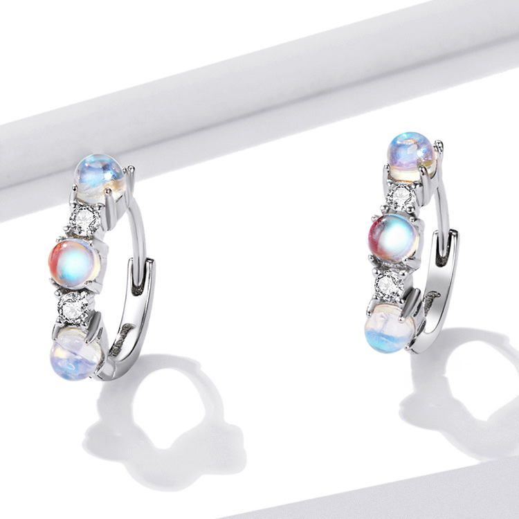 New S925 Sterling Silver Simple Ear Buckles Women Fashion Platinum Plated Crystal Moonstone Earrings for Girls Wholesale Jewelry