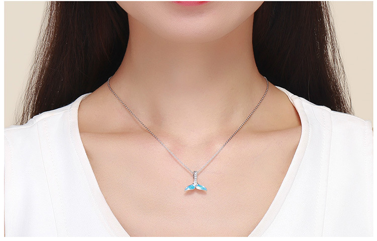New Creative S925 Sterling Silver Inlaid Zircon Blue Fishtail Necklace Pendant Women Fashion Bracelet Necklace Pendant Dinner Jewelry DIY Accessories