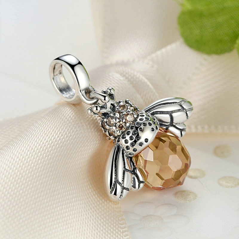 New Creative S925 Sterling Silver Inlaid Zircon Crystal Bee Necklace Pendant Women Fashion Necklace Bracelet Beads Casual Jewelry DIY Accessories