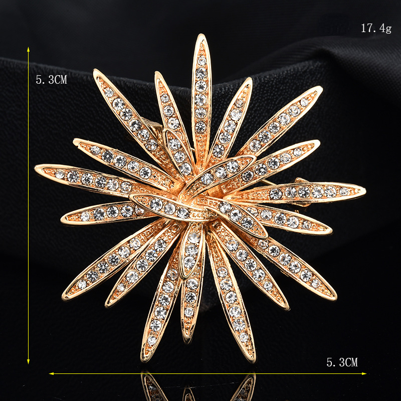 New Sun Flower Brooches for Women Fashion Copper Alloy Inlaid Zircon Corsage Prom Simple Dress Brooch Pin Accessories