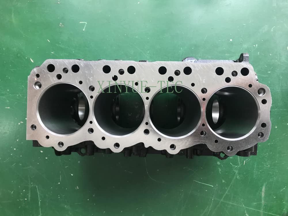 Engine Cylinder Block For Isuzu 4JB1 Mustang Bobcat 843 853